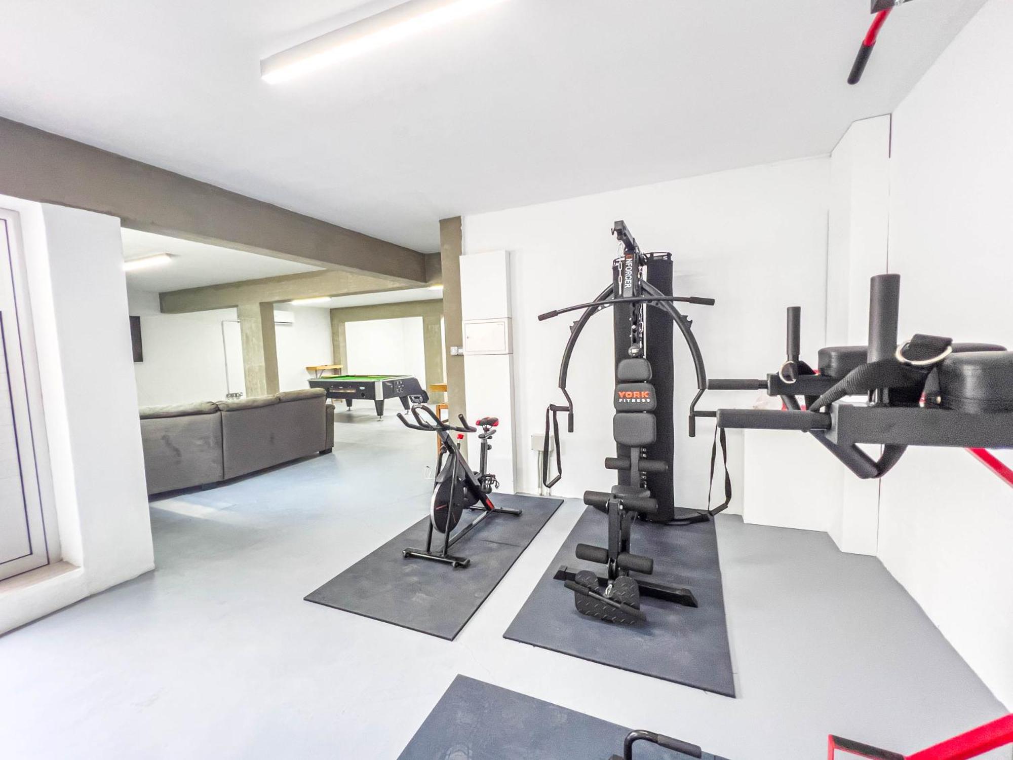 Geo Panoramic Villa +Pool +Game Room +Gym 프로타라스 외부 사진